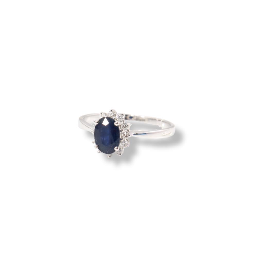 18k white gold blue sapphire and diamonds