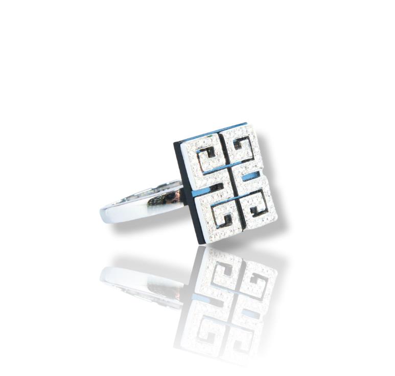 18K 0.40CT DIAMOND, 4.15CT ONYX