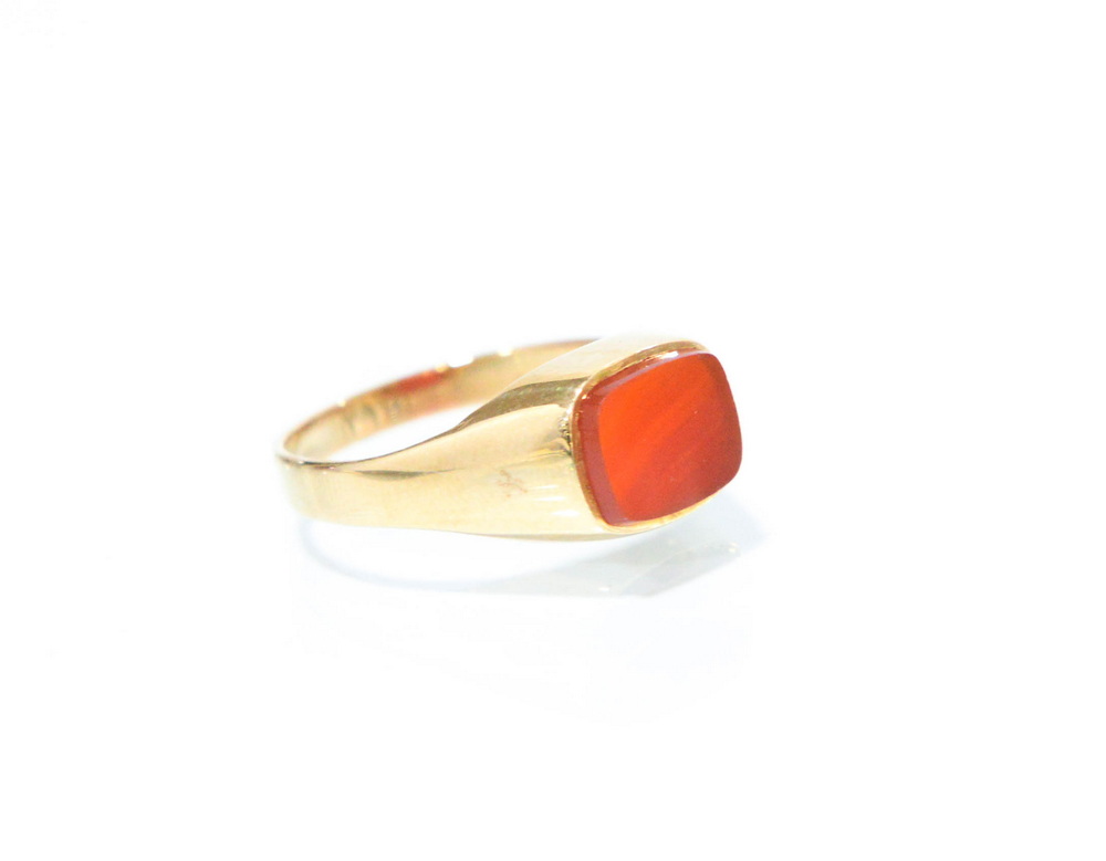 18K GOLD RING ORANGE ONYX