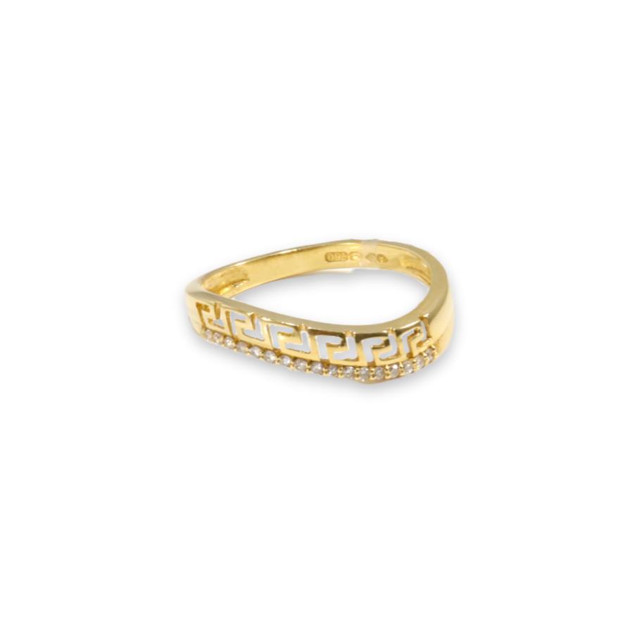 18K GOLD DIAMOND RING