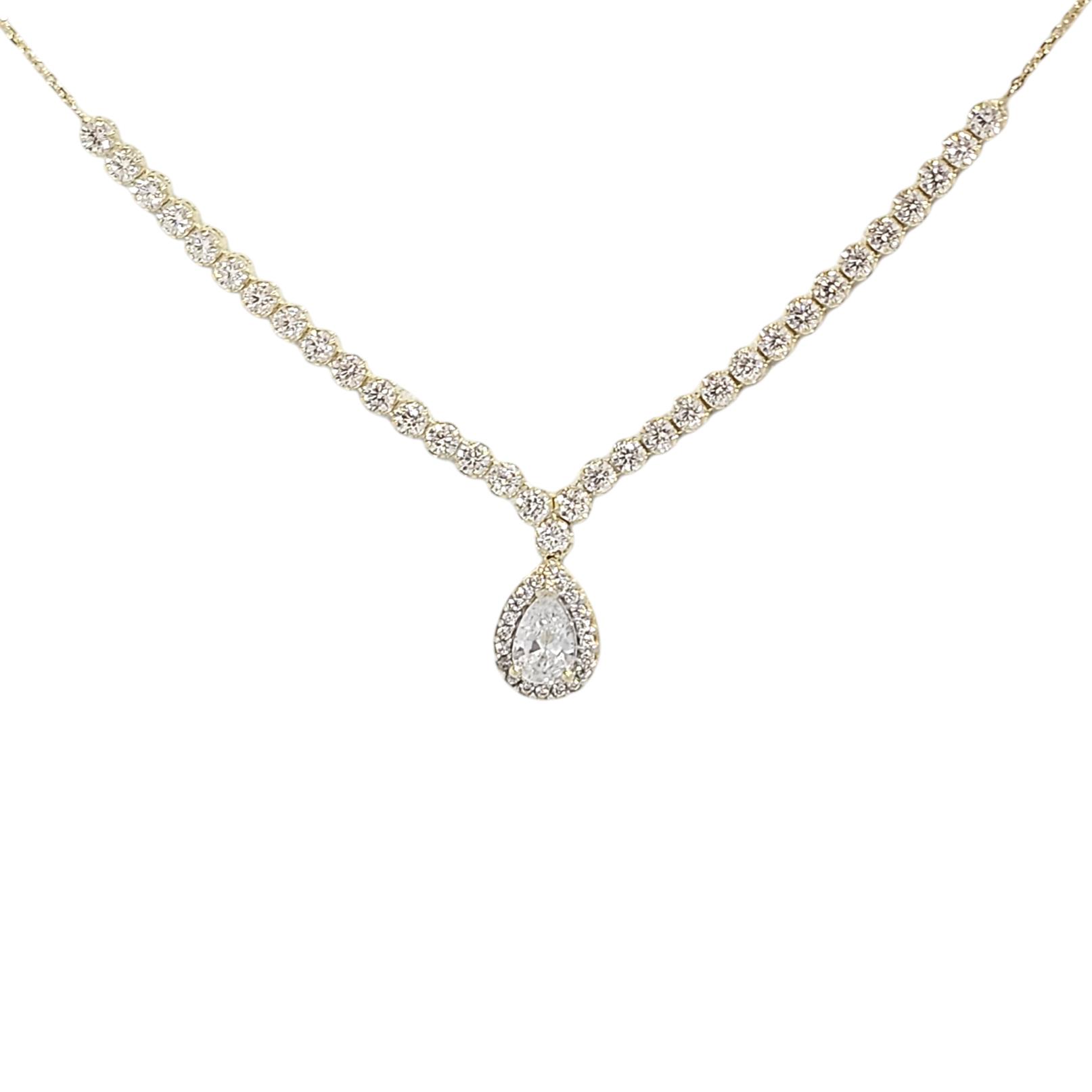 9K GOLD PEAR CUT NECKLACE