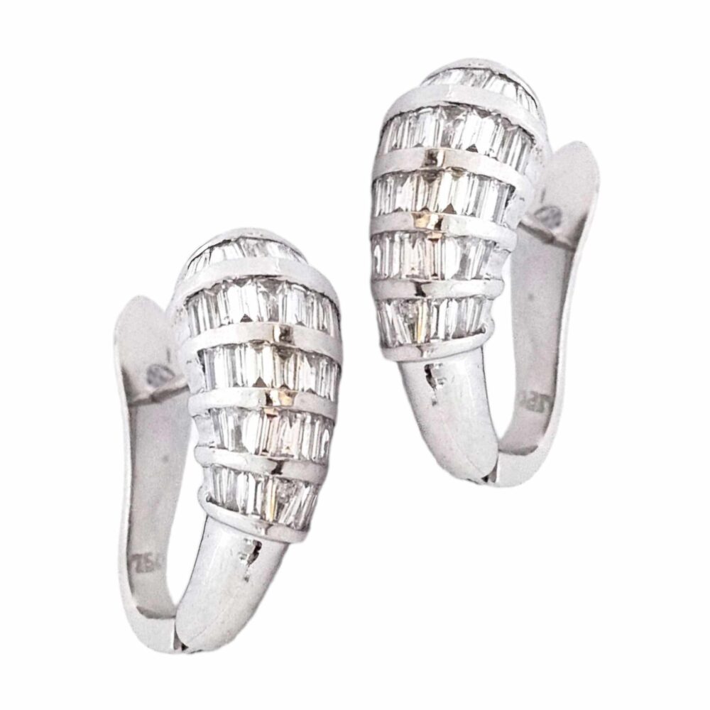 18K WHITE GOLD DIAMOND EARRINGS