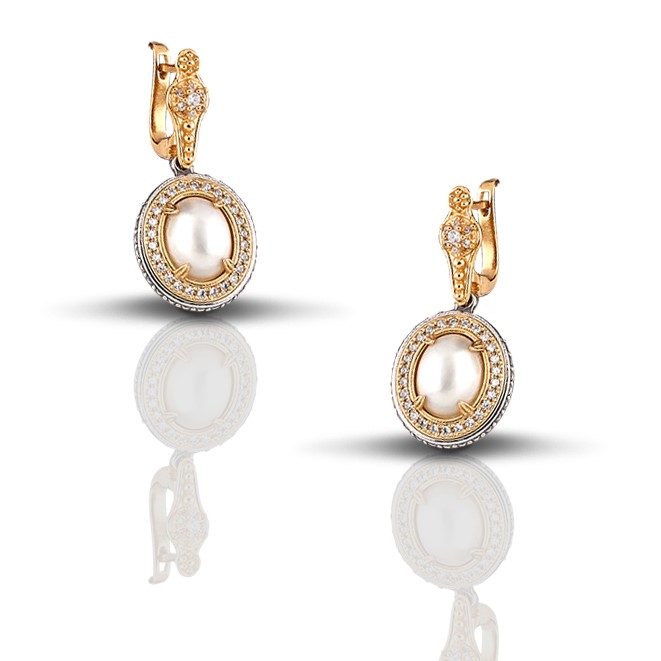 Earring with Pearl and Zircon